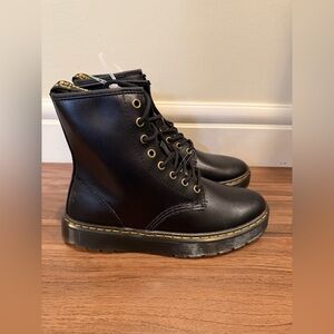 Dr. Martens zavala combat boot Black Leather size 8 NWOT